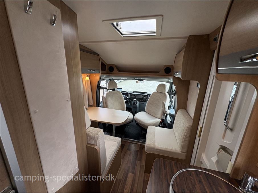 Hymer Van 512